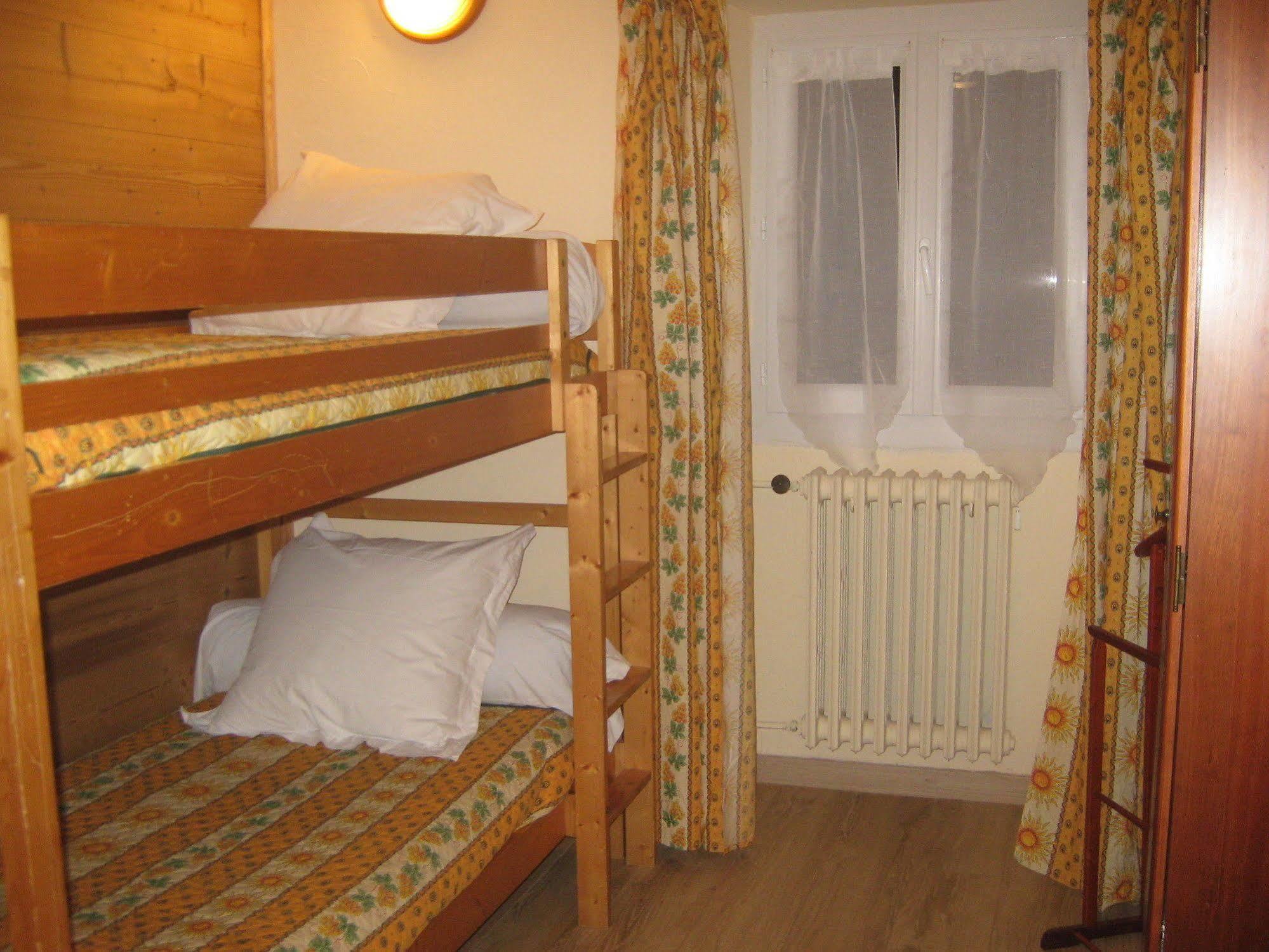 Hotel Du Col De Crous Peone ภายนอก รูปภาพ
